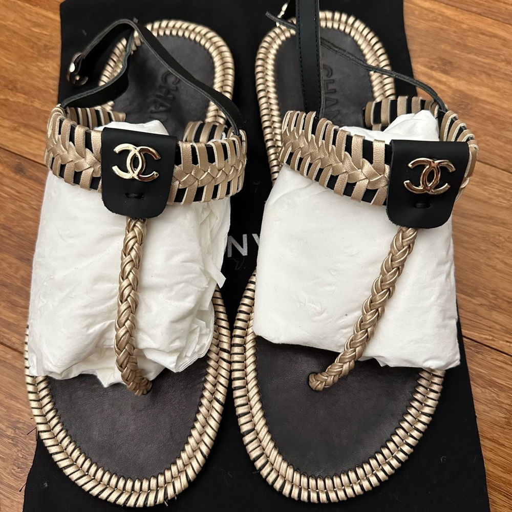 Chanel Sandals 38